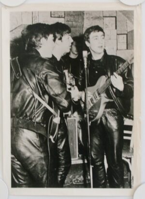 title - Blue Robin Collectables
